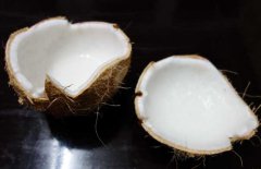椰子的營養(yǎng)價值與食用功效 椰子怎么打開？